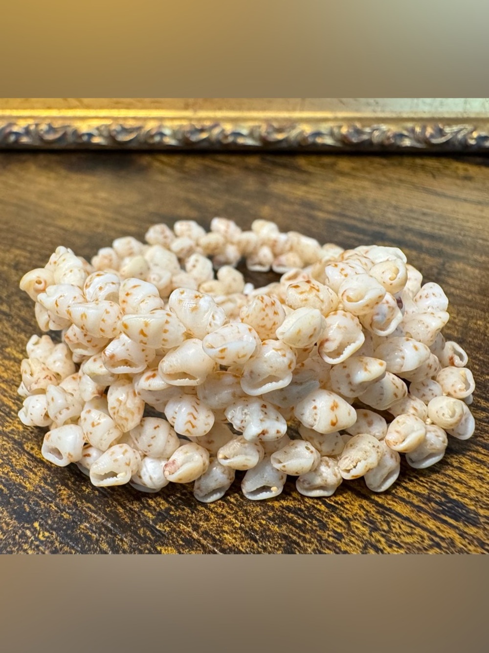 Genuine Hawaiian Ni’ihau Shell Necklace (17”/17g) - Picture 3 of 4